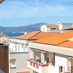 Attico Asfodelo, Vicino Alla Spiaggia Con Terrazza E Parcheggio