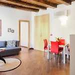 Tofus Apartment - Morada