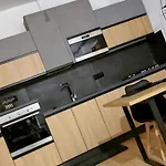 Claudio'S House