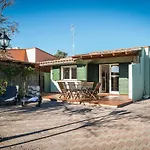 Villa Esia