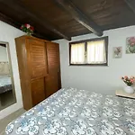 Villetta Angela