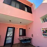 Villa Hibiscus