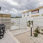 Pula Comfy Apartment W/ Private Parking