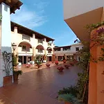 La Maison Des Arches