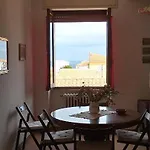 Appartamento Centralissimo Con Vista Mare A Santa Teresa Gallura