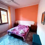 ⋆⋆⋆⋆⋆ In Centro 6 Persone, Ampio E Tranquillo Appartamento Completo
