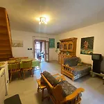 Casa San Teodoro Centro Giovanni