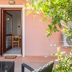10 Min Spiaggia Moderno Bilocale Con Giardino