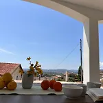 Appartamento Con Terrazza
