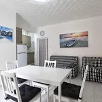 Old Town Studio Flat