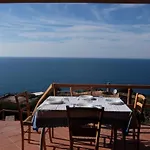 Villino Lu Ciuoni With Nice Sea View