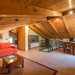 Dimora Patrizia With Pool - Happy Rentals