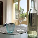 Wine Black Fronte Mare Iun R2882