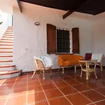 Villa Paolina, Private Pool, Large Shady Patio, Bbq