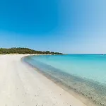 Outstanding Residenze Gallura 1 Bedroom Sleeps 4 Child
