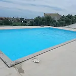 Relax In Blu
