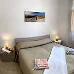 La Perla Casa Iside Con 2 Camere, Giardino Privato