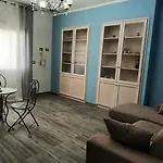 Valentina'S Garden House