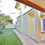 Seafront Villa, Only 20 Meters From The Sea.