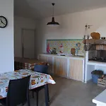 Luminosa Villetta In Un'Oasi Di Verde