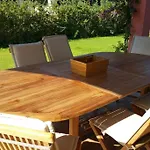 Villa Maris Holidays - Close To The Sea, Beach 5 Mins Walk