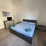 Guest - Comodo Appartamento A Pochi Minuti Dal Mare!