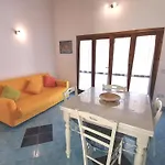 Appartamento Centralissimo In San Teodoro