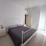Fronte Porto Apartment 2