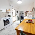 Domu De Tuni Sa Buttega