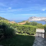 Punta Est Giardino E Vista Mare