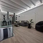 Space Suite Marina