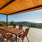 Valeria'S Panoramic House