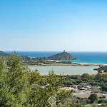 Valeria'S Panoramic House