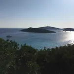 Pula - Villetta A 100M Dal Mare