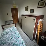 Pm Via Delle Mimose Guest House