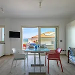 Splendido Monolocale Vista Mare