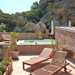 Villa Narciso, Private Pool, A/C, Privacy