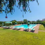 Il Borgo Vip D2 700 Mt From The Beach - Happy Rentals