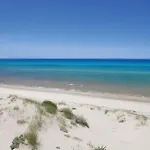 Trilo Beach