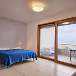 Dolphin'S Home