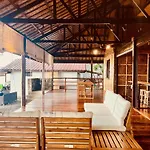 Villa Milagros Dive Inn Anilao