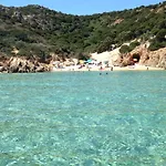 Purple House, 30M To Beach