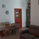 Appartamento Presso Il Teatro Lirico