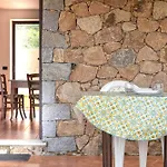 La Casa Vista Isola
