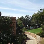Residence Gardens