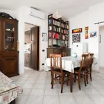 Casa Nel Centro Di Budoni