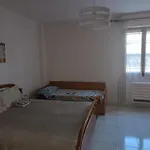 Casa Graziosa Con Ampio Cortile Per I Tuoi Momenti All'Aperto