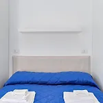 Sea Wave House
