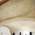 Sm Maisonette Villanova