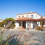 Mangia'S Santa Teresa Sardinia, Curio Collection By Hilton